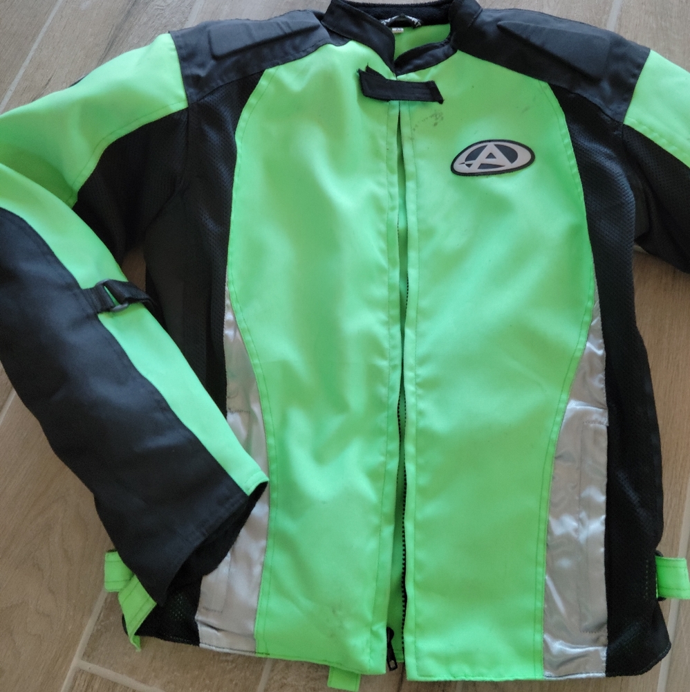 Motorcycle Jacket - Picture 2 of 7